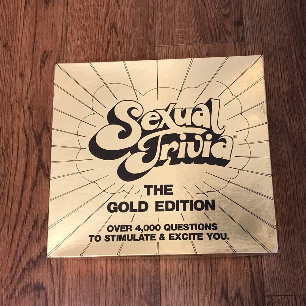 Vintage Sexual Trivia THE GOLD EDITION - Picture 1 of 4